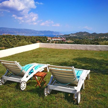 Olive Bay Hilltop Apartments Ammouliani Exterior photo