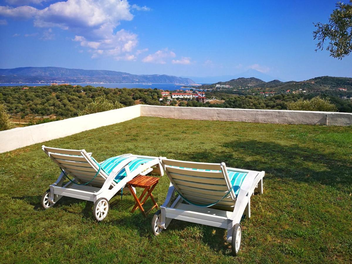 Olive Bay Hilltop Apartments Ammouliani Exterior photo